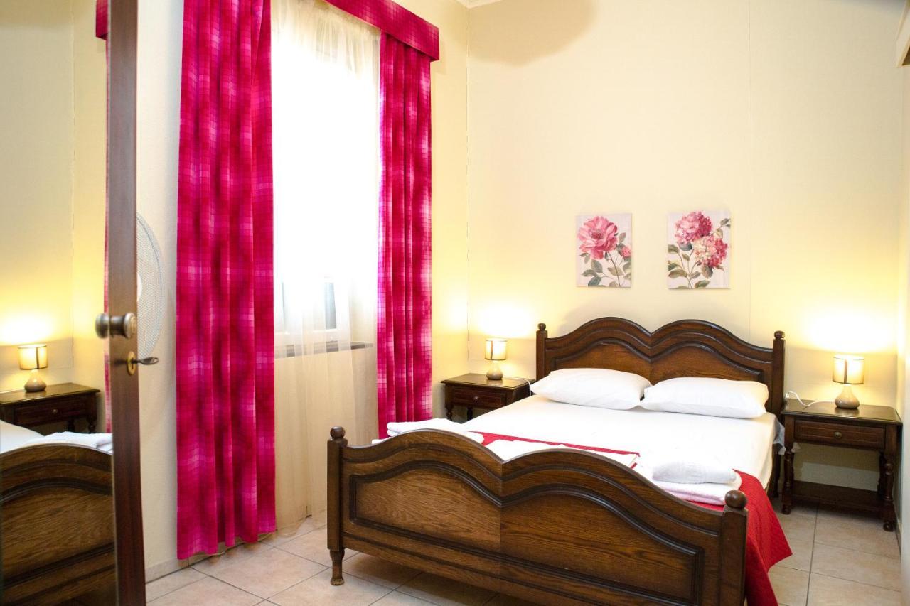 Kallergiana Studios Kissamos Luaran gambar