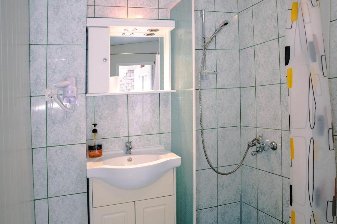 Kallergiana Studios Kissamos Luaran gambar
