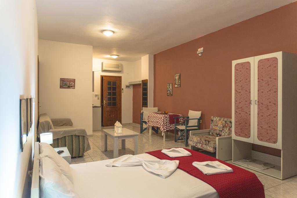 Kallergiana Studios Kissamos Luaran gambar