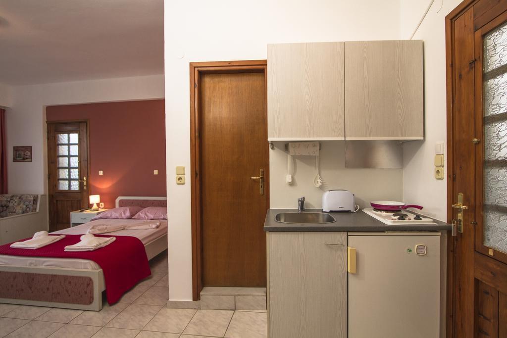 Kallergiana Studios Kissamos Luaran gambar