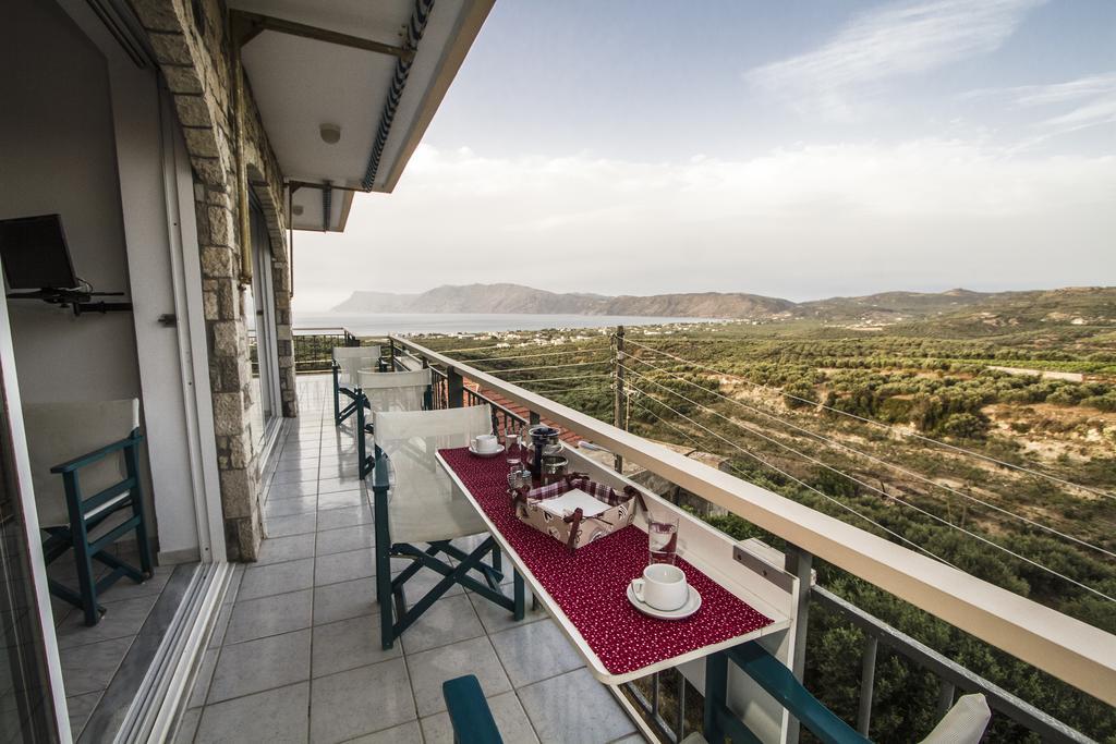 Kallergiana Studios Kissamos Luaran gambar
